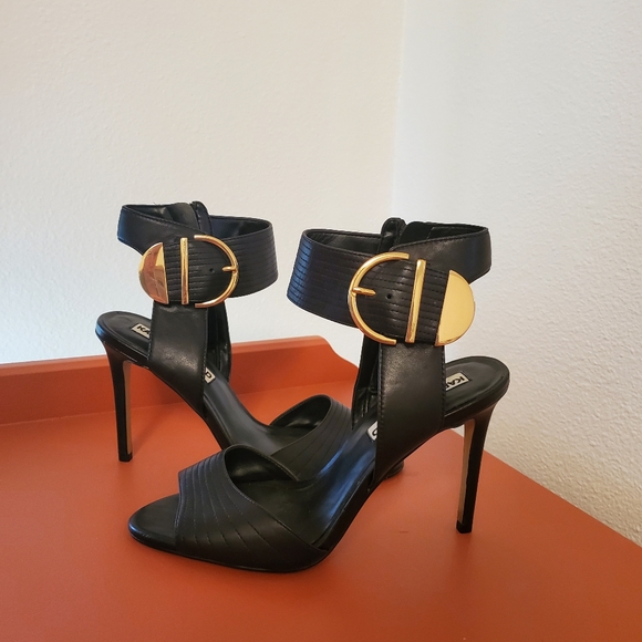 Karl Lagerfeld Paris Black Leather Peep Toe Heel - Picture 3 of 9